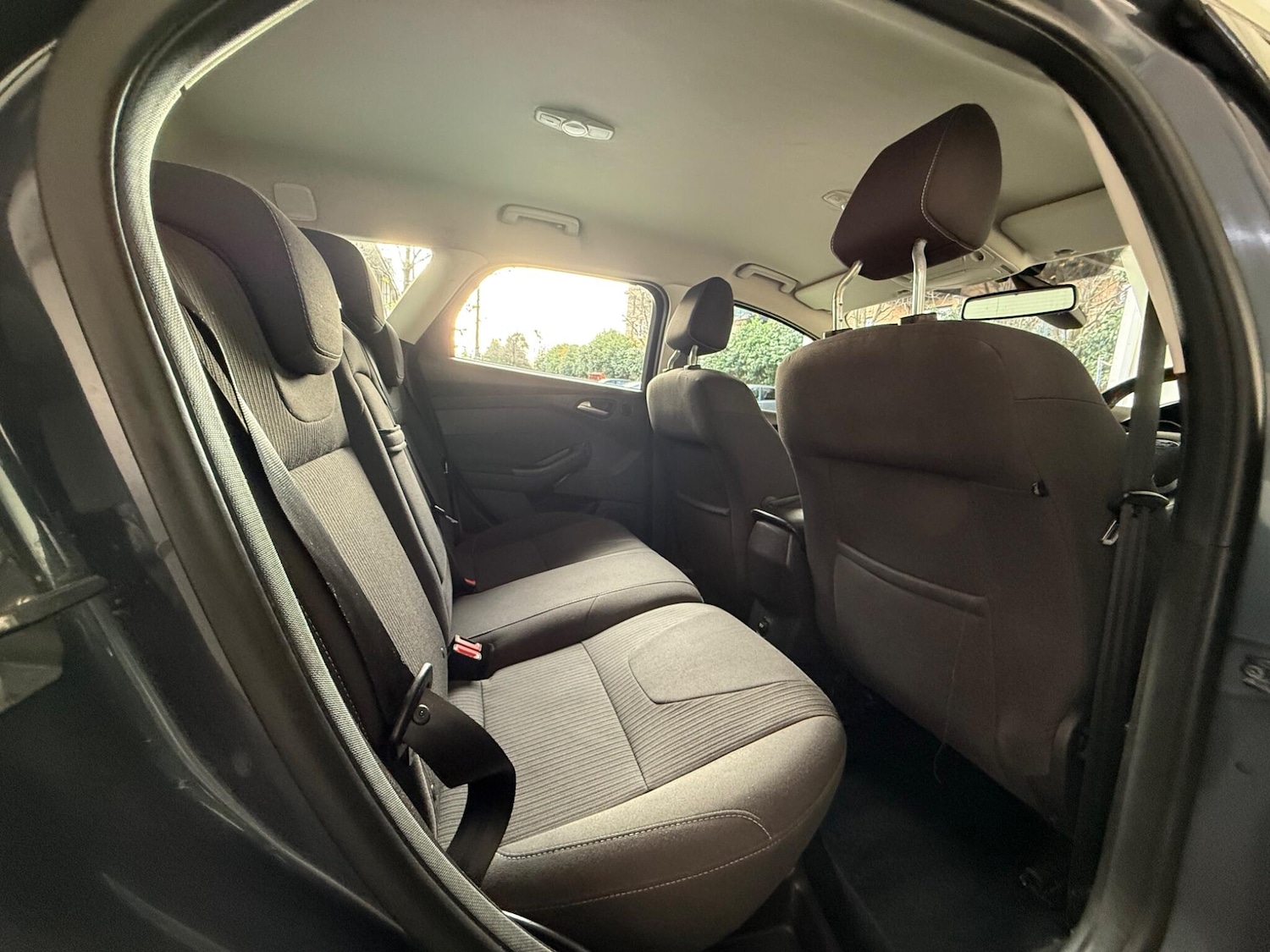 Used Ford Focus 2011 for sale - 76839842: Photo 19