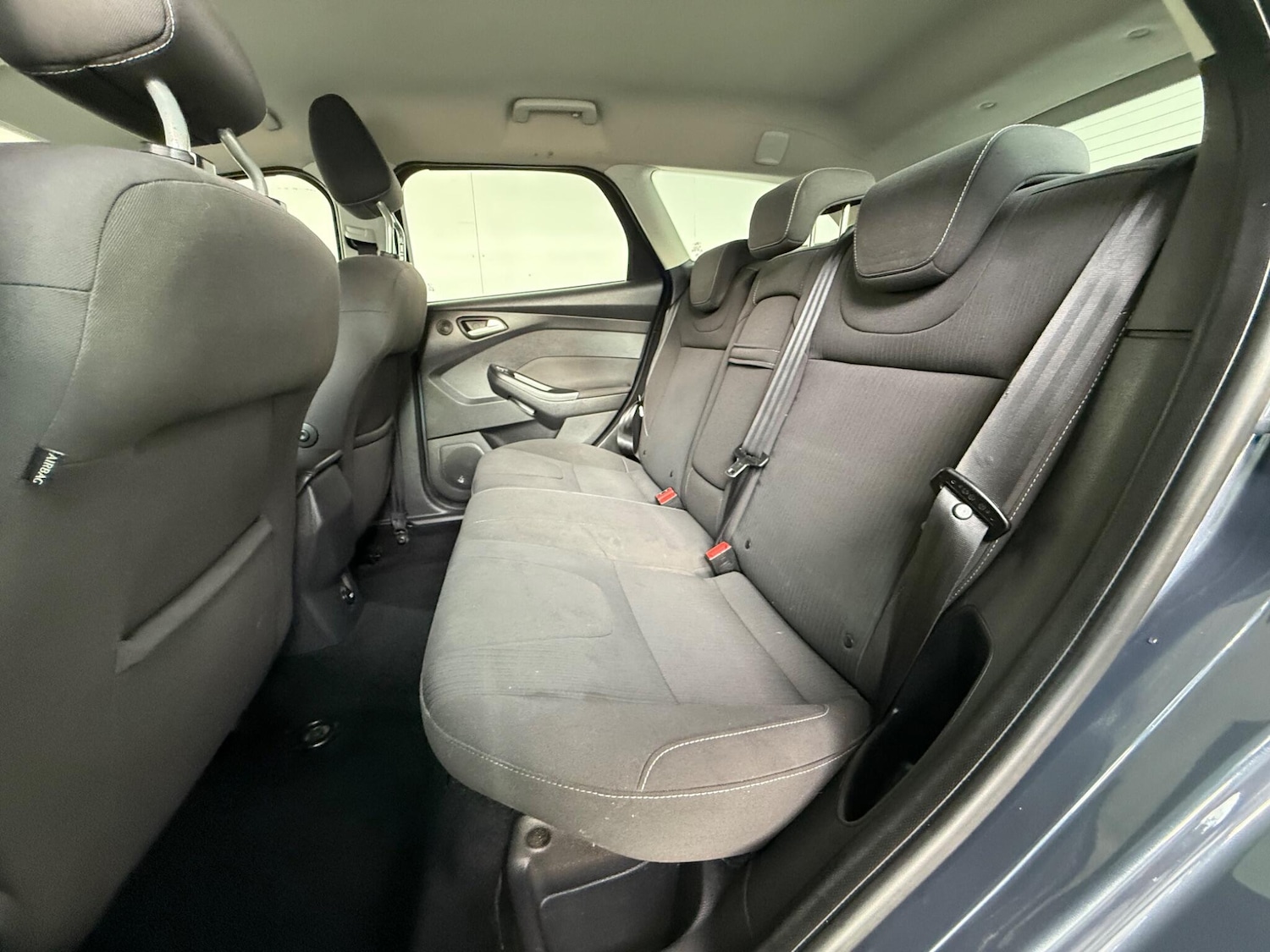 Used Ford Focus 2011 for sale - 76839842: Photo 24