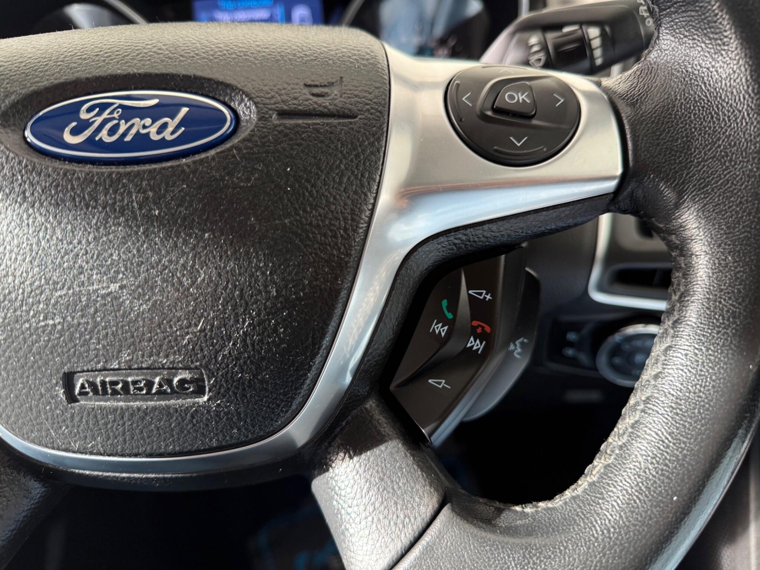 Used Ford Focus 2011 for sale - 76839842: Photo 34