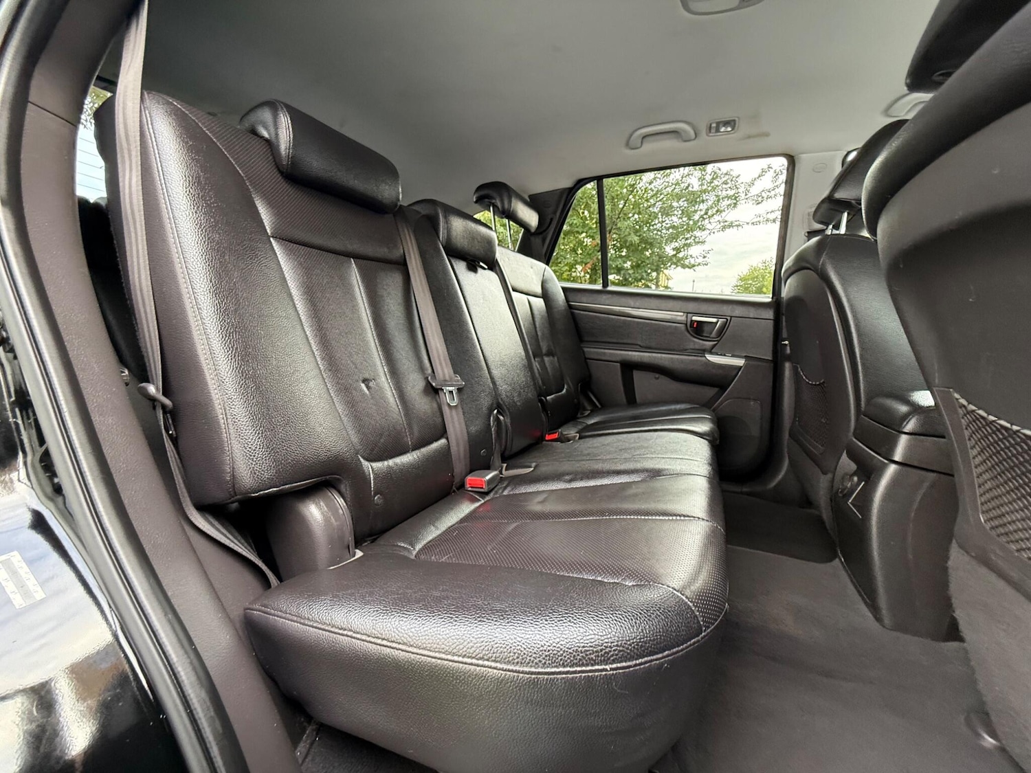 Used Hyundai Santa Fe 2012 for sale - 76138118: Photo 20