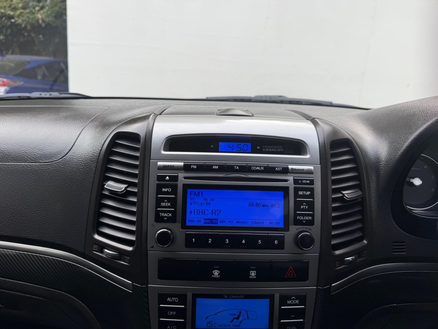 Used Hyundai Santa Fe 2012 for sale - 76138118: Photo 33