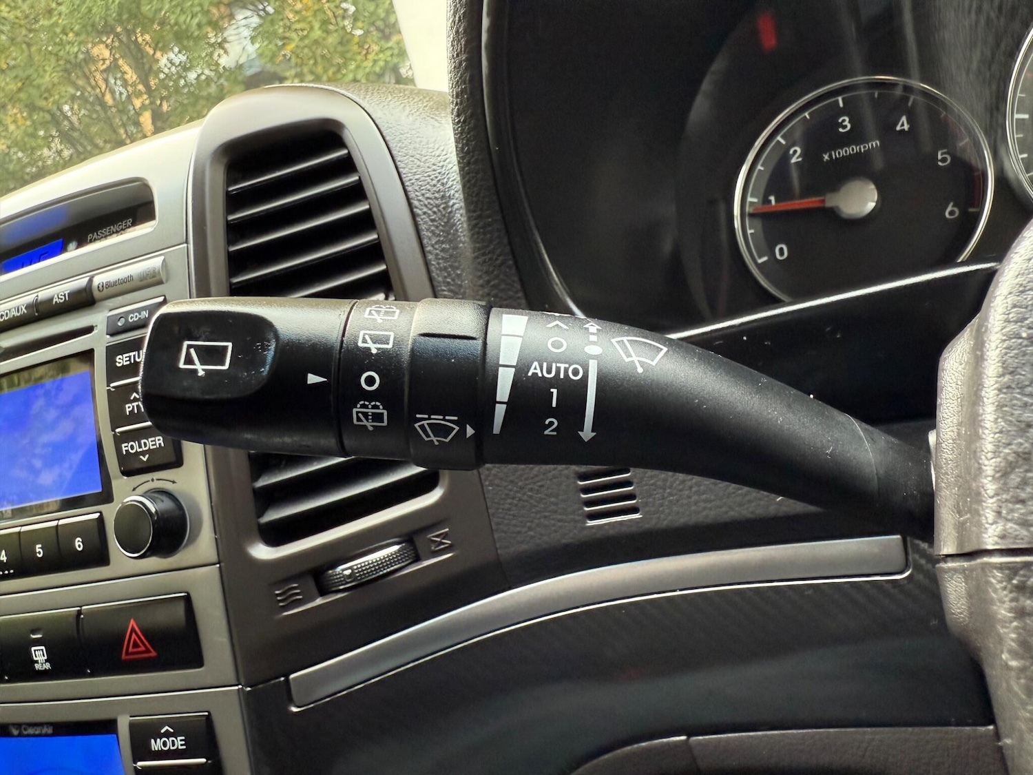 Used Hyundai Santa Fe 2012 for sale - 76138118: Photo 40