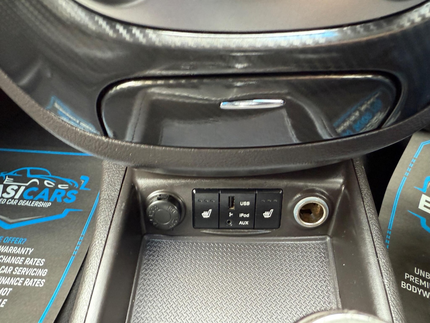 Used Hyundai Santa Fe 2012 for sale - 76138118: Photo 55