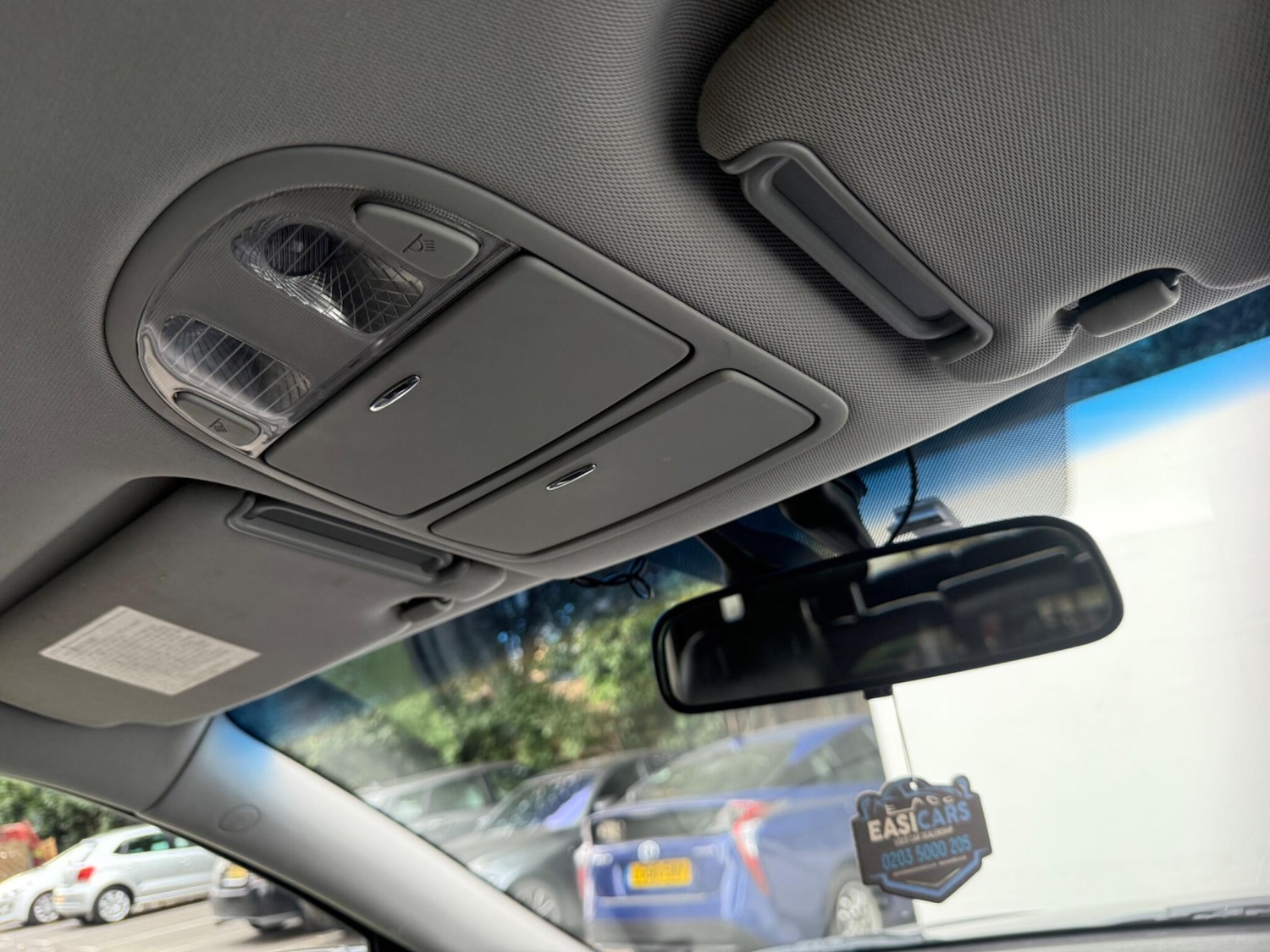 Used Hyundai Santa Fe 2012 for sale - 76138118: Photo 59