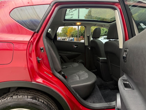 Used Nissan Qashqai 2012 for sale - 76270946: Photo 17