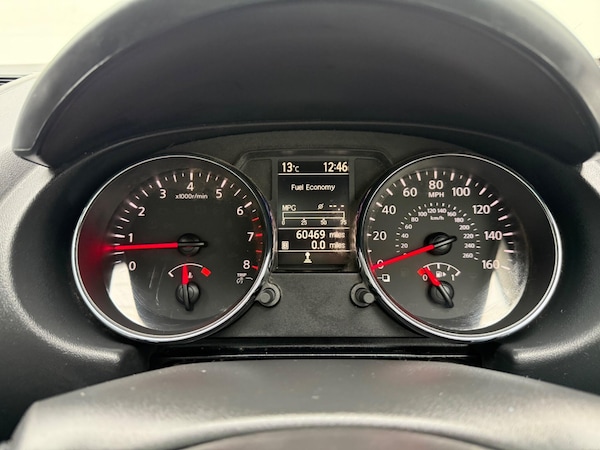Used Nissan Qashqai 2012 for sale - 76270946: Photo 32