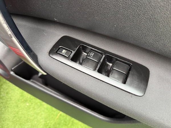 Used Nissan Qashqai 2012 for sale - 76270946: Photo 39