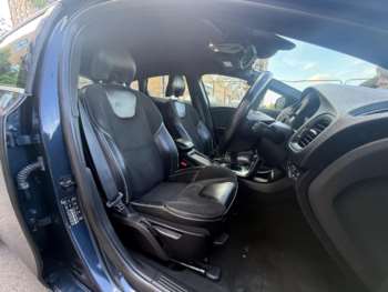 Used Volvo V40 2013 for sale - 74874323: Photo