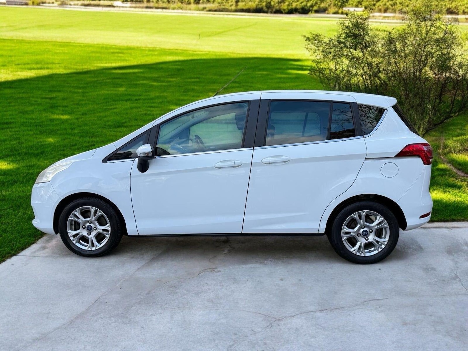 Used Ford B-MAX 2014 for sale - 76645370: Photo 10