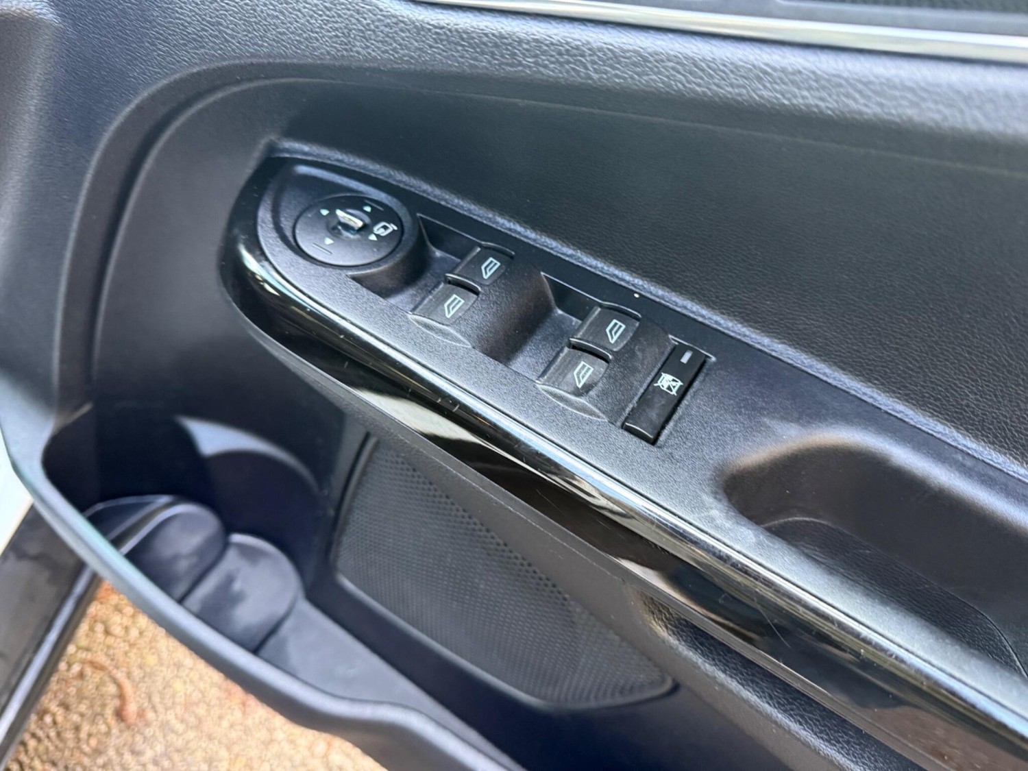 Used Ford B-MAX 2014 for sale - 76645370: Photo 38