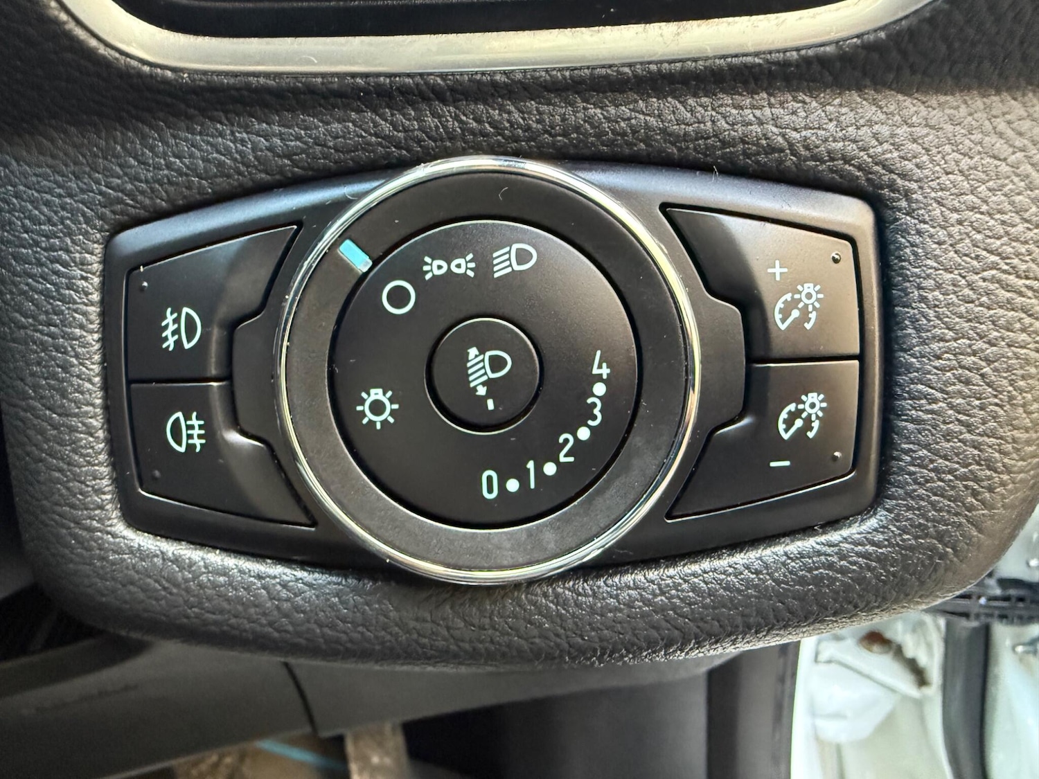 Used Ford B-MAX 2014 for sale - 76645370: Photo 40