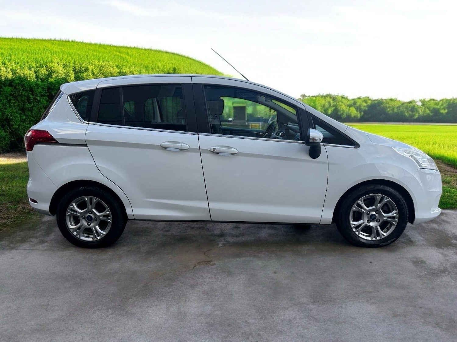 Used Ford B-MAX 2014 for sale - 76645370: Photo 5