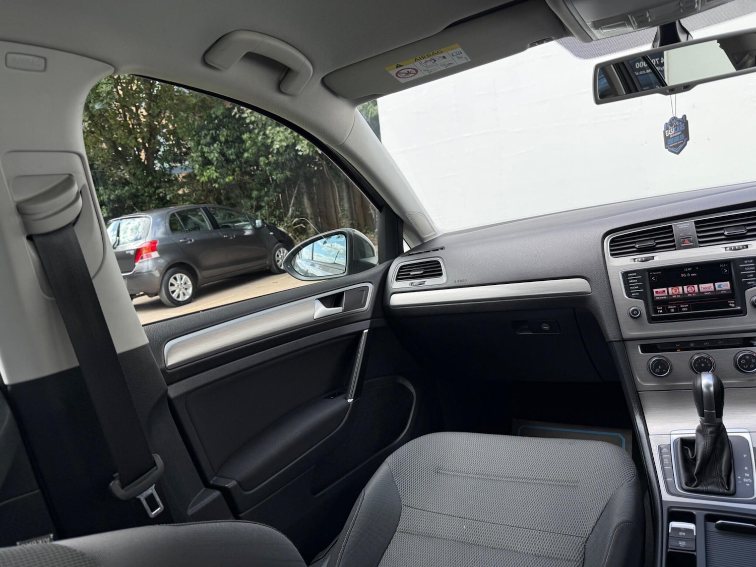 Used Volkswagen Golf 2015 for sale - 77255281: Photo 40