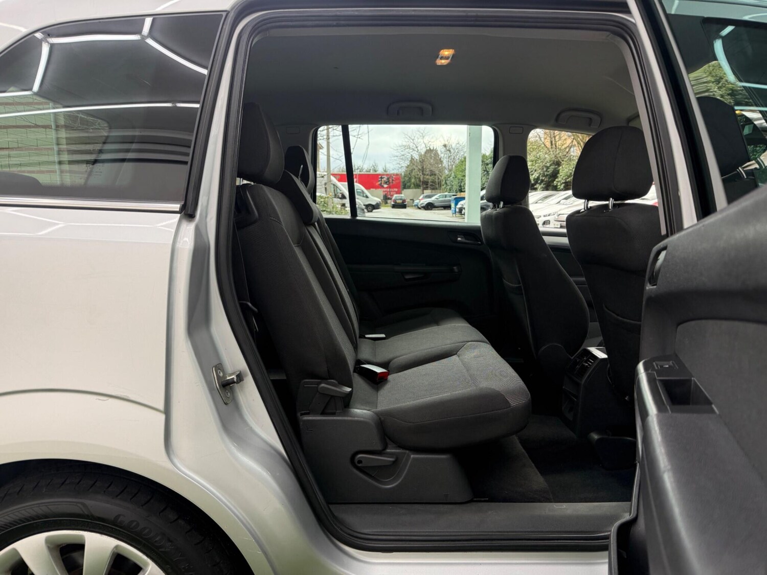 Used Vauxhall Zafira for sale - 77511328: Photo 18