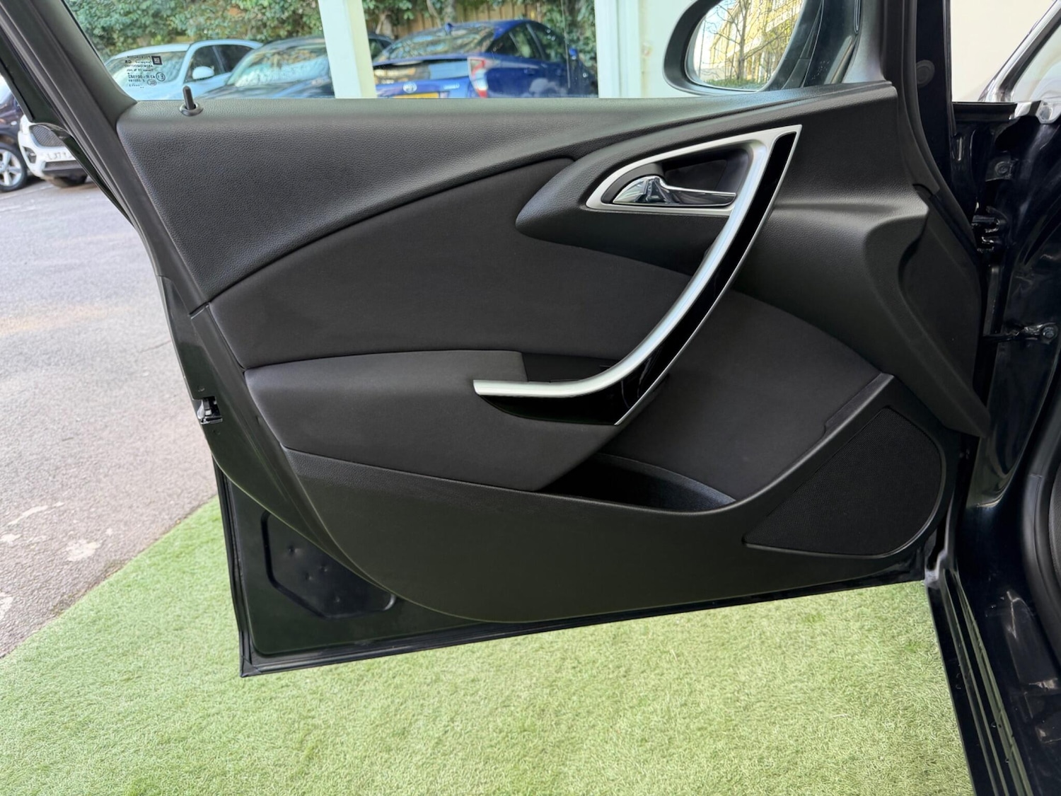 Used Vauxhall Astra 2013 for sale - 77892928: Photo 27