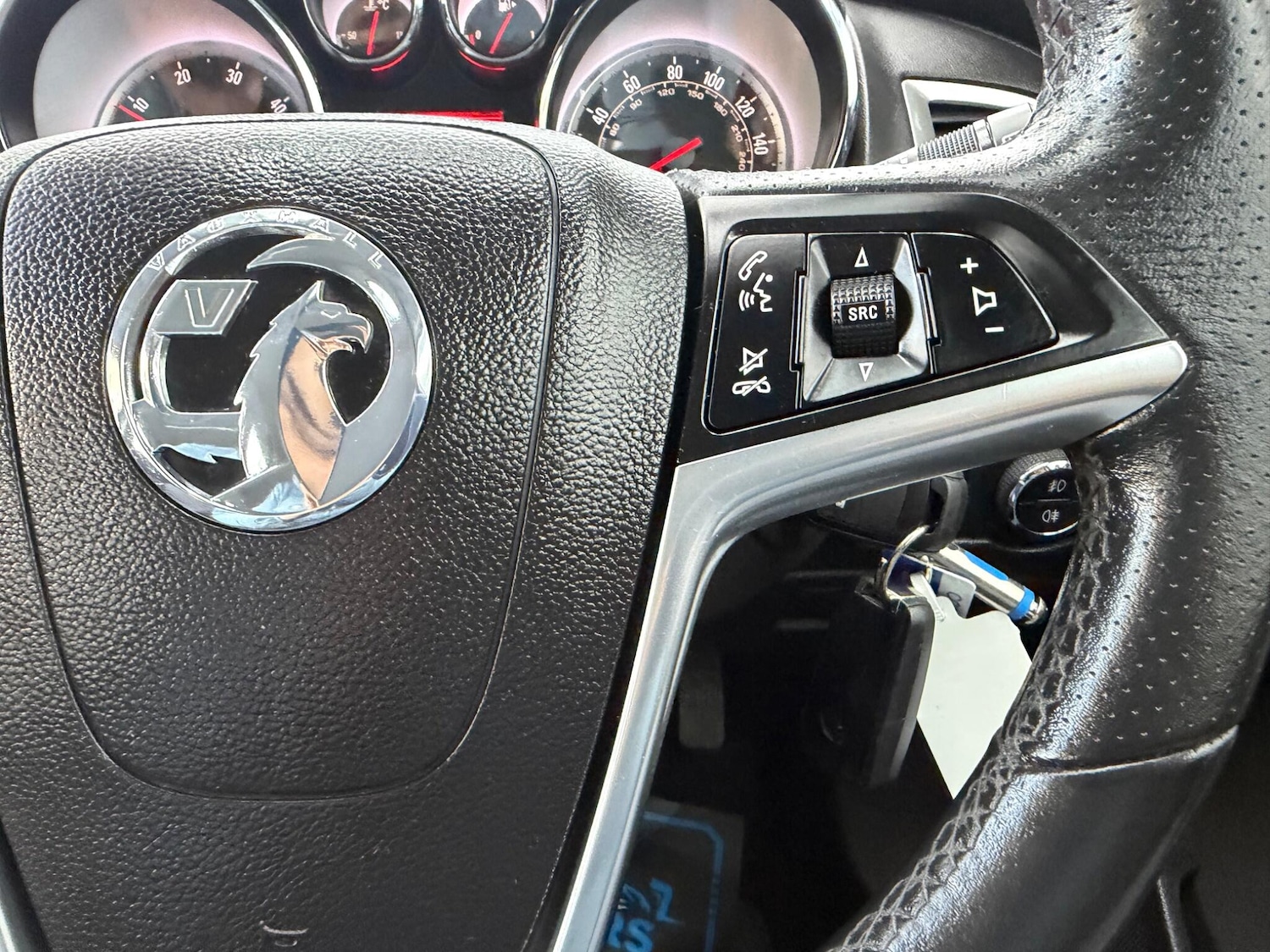 Used Vauxhall Astra 2013 for sale - 77892928: Photo 35