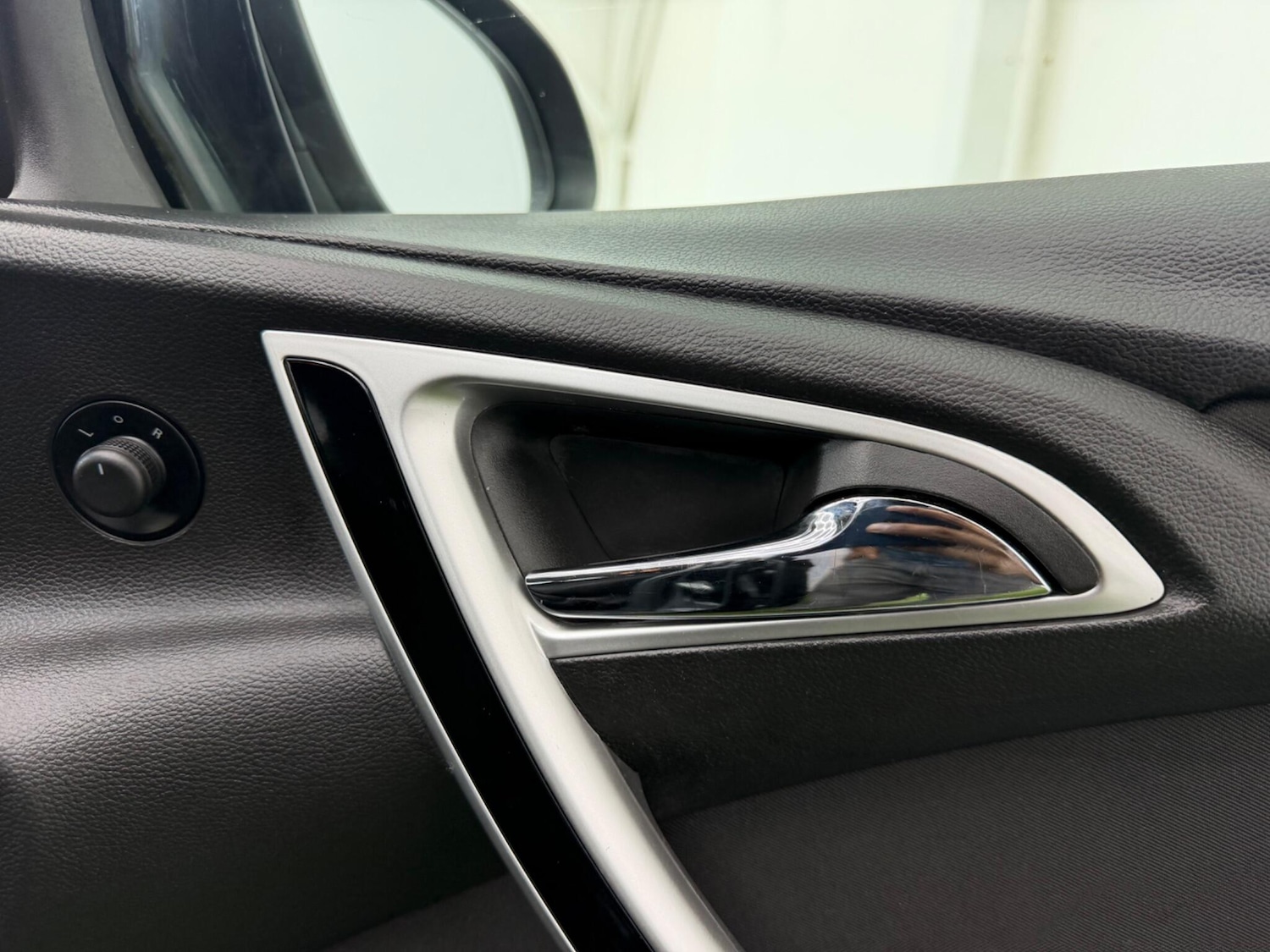 Used Vauxhall Astra 2013 for sale - 77892928: Photo 41