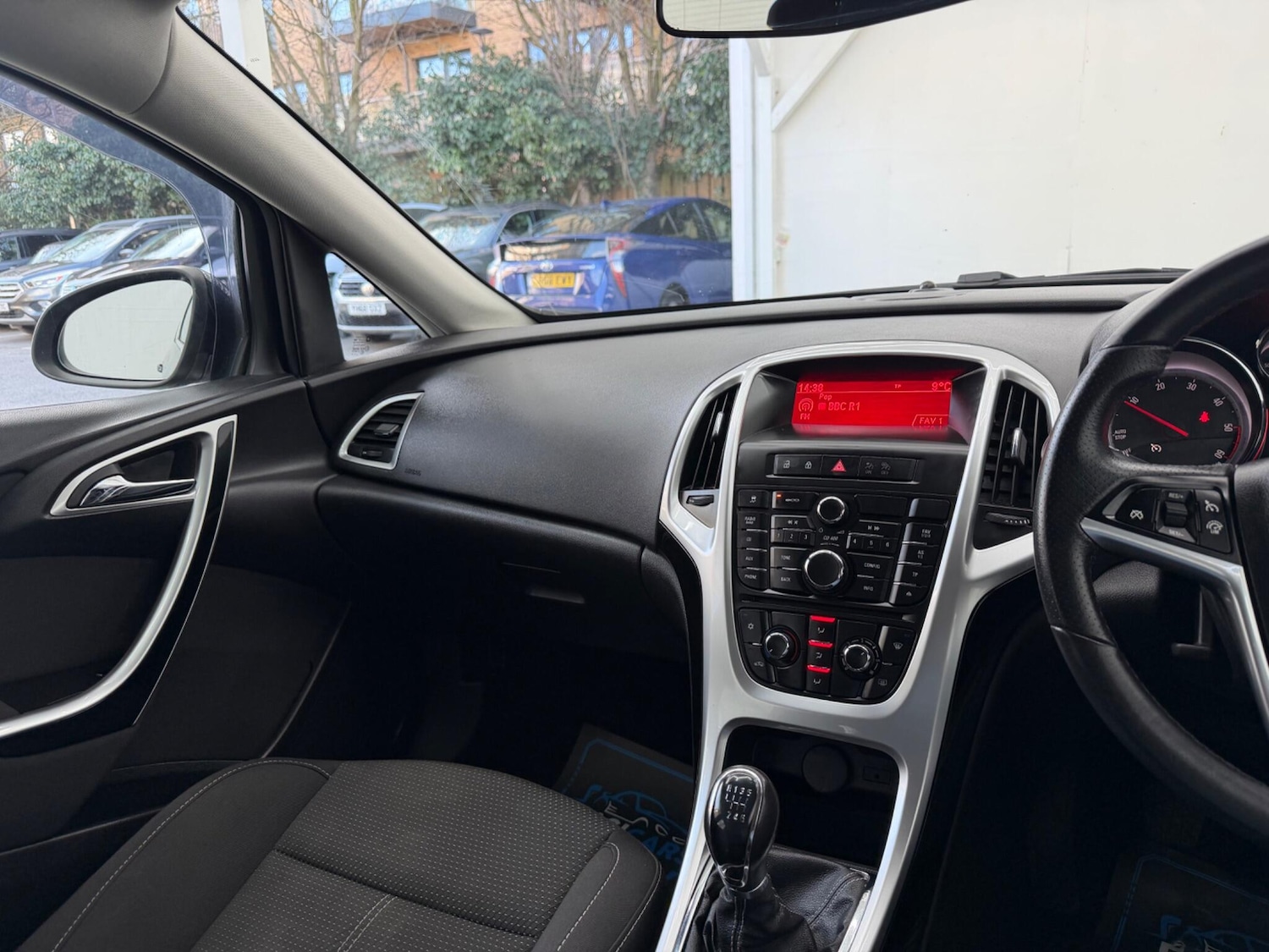 Used Vauxhall Astra 2013 for sale - 77892928: Photo 50