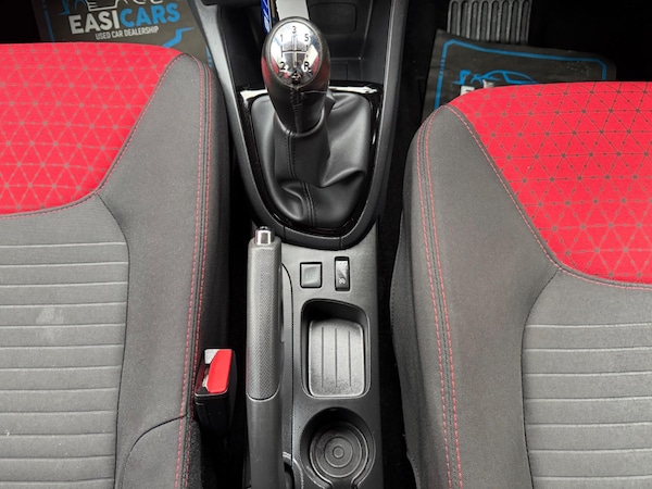 Used Renault Clio 2014 for sale - 76239602: Photo 31