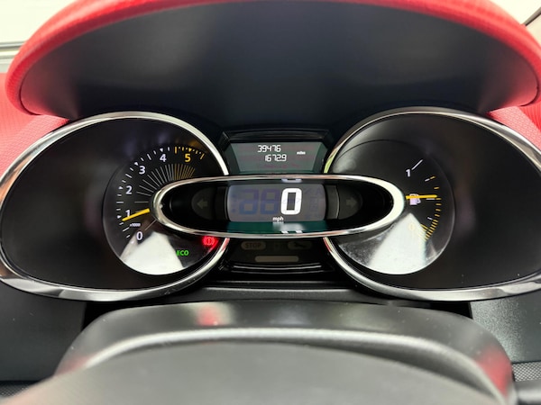 Used Renault Clio 2014 for sale - 76239602: Photo 33