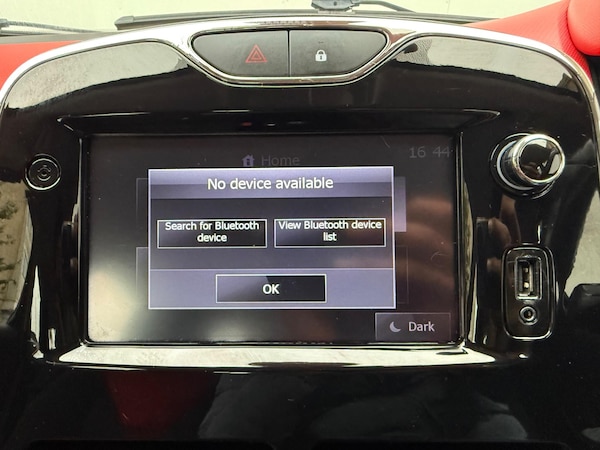 Used Renault Clio 2014 for sale - 76239602: Photo 45