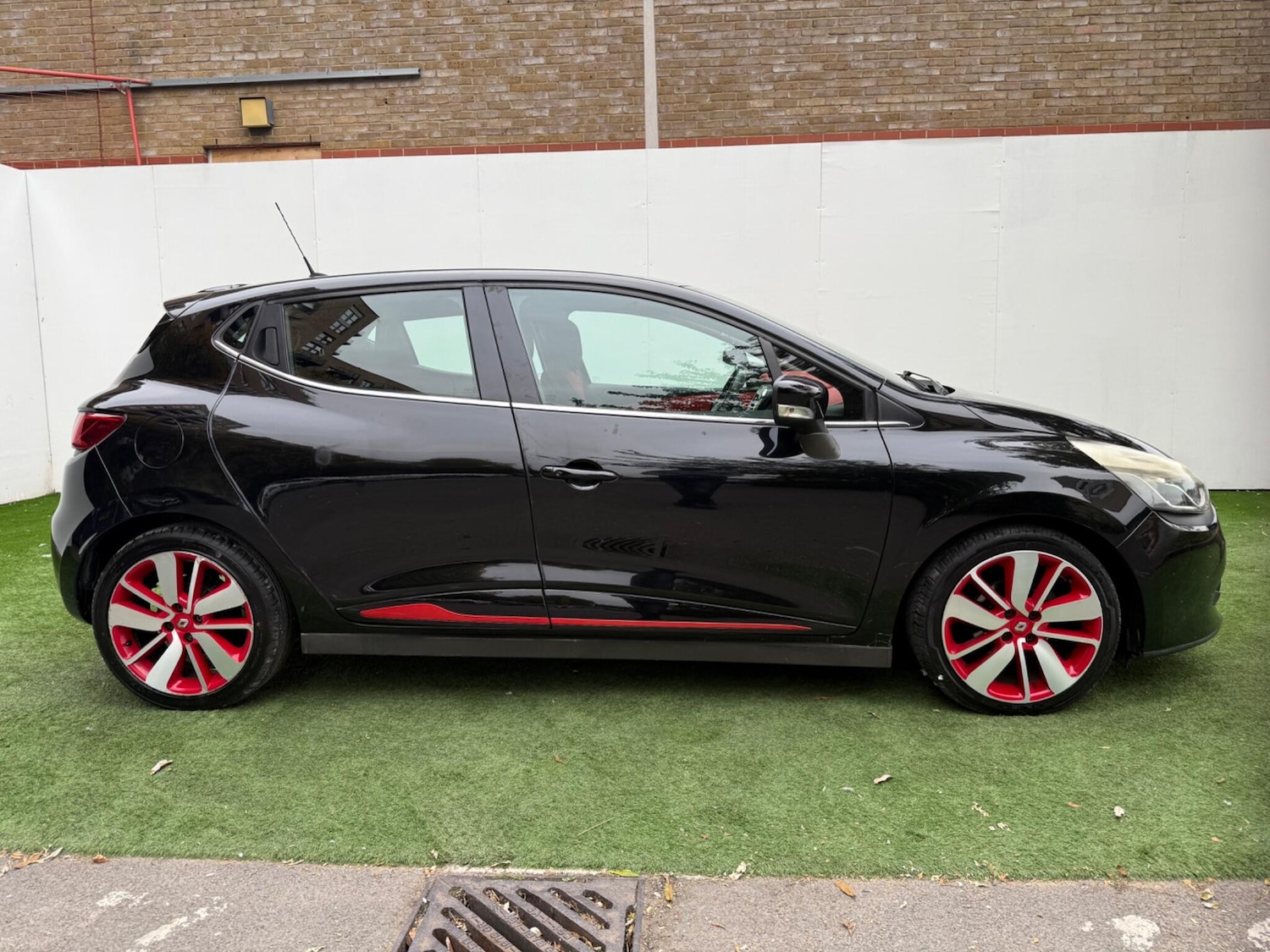 Used Renault Clio 2014 for sale - 76239602: Photo 5