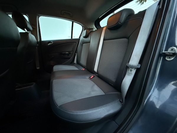 Used Vauxhall Corsa 2010 for sale - 76188811: Photo 23