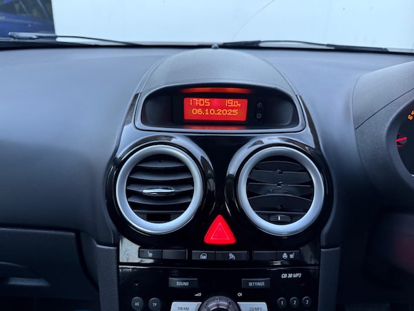 Used Vauxhall Corsa 2010 for sale - 76188811: Photo 28