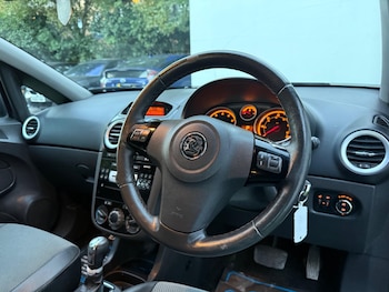 Used Vauxhall Corsa 2010 for sale - 76188811: Photo