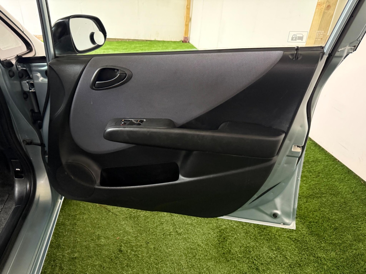 Used Honda Jazz 2006 for sale - 76597309: Photo 17