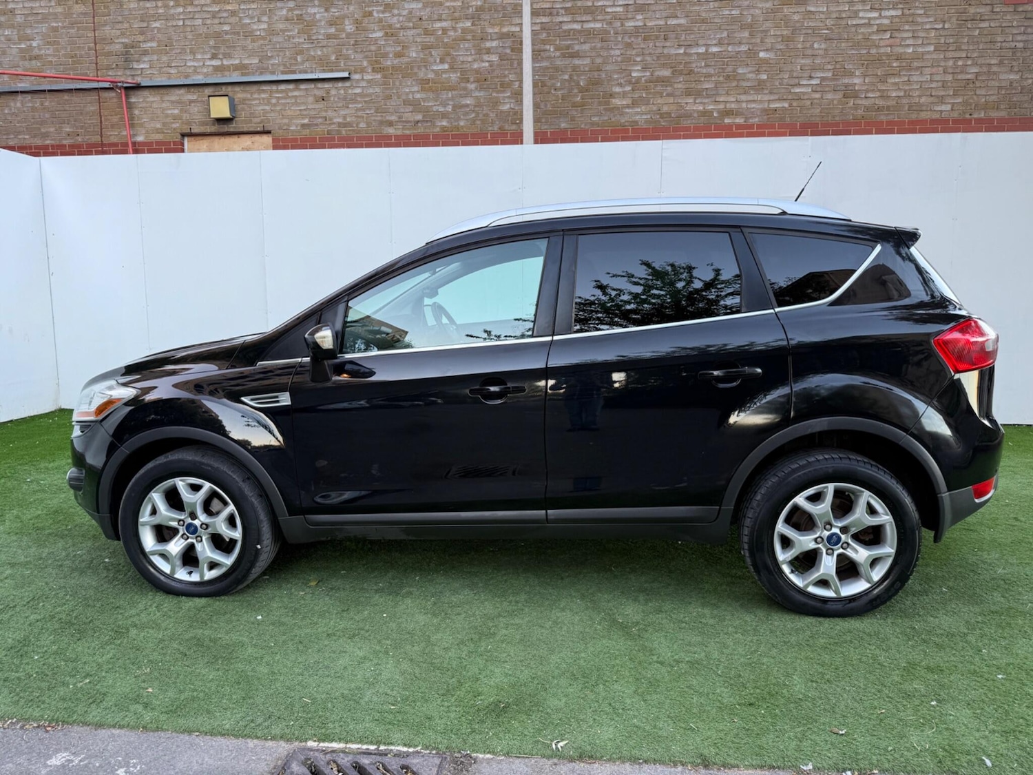 Used Ford Kuga 2011 for sale - 76189017: Photo 10