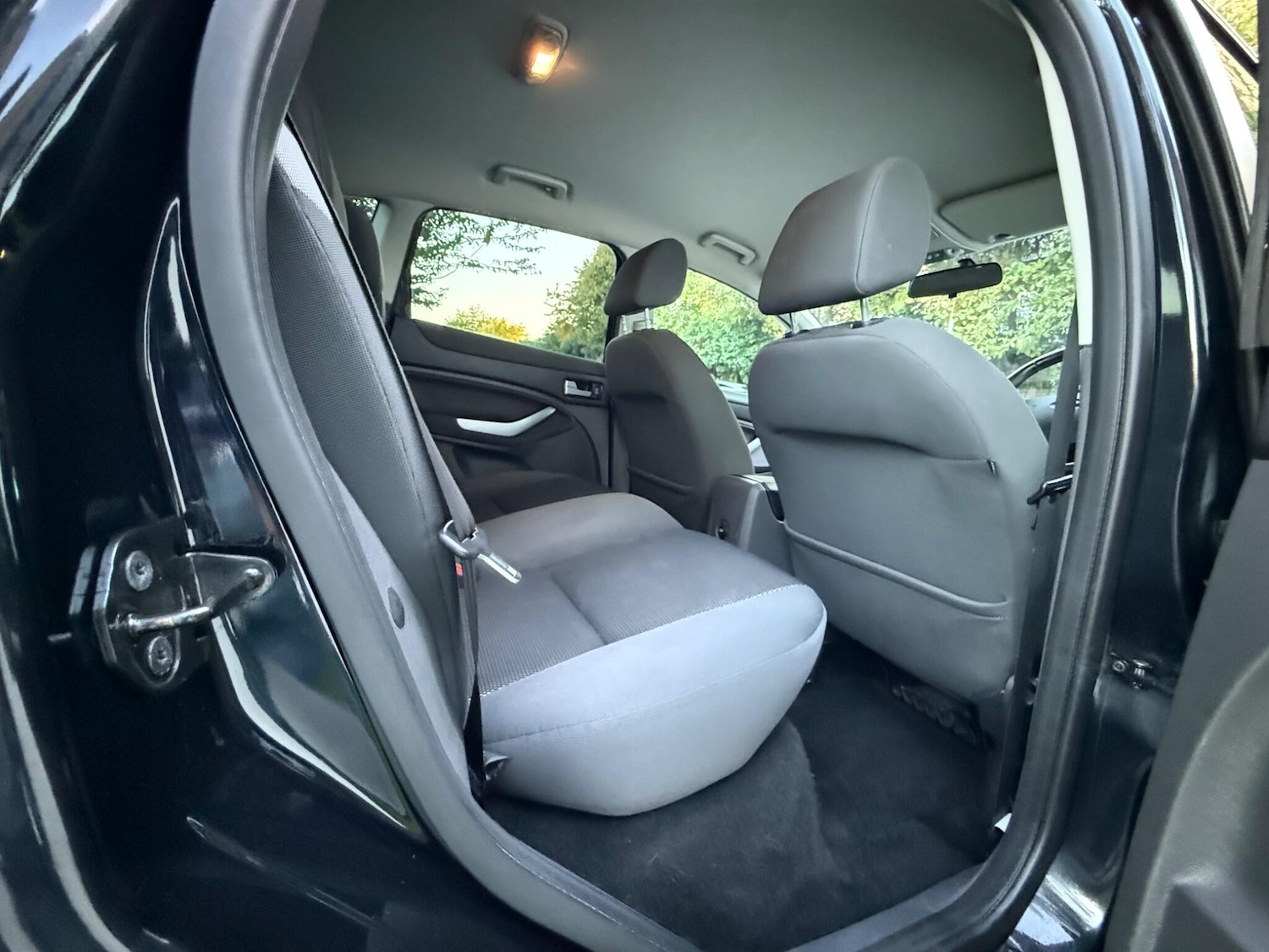 Used Ford Kuga 2011 for sale - 76189017: Photo 18