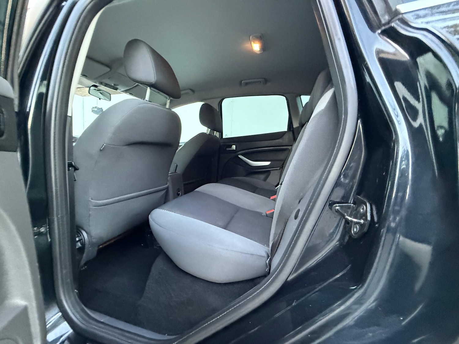 Used Ford Kuga 2011 for sale - 76189017: Photo 22