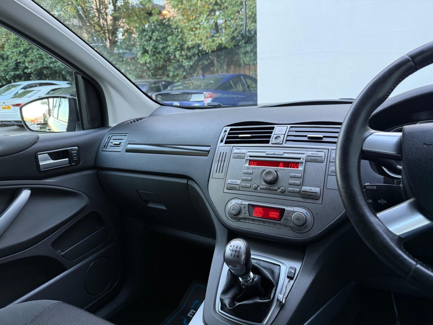 Used Ford Kuga 2011 for sale - 76189017: Photo 47