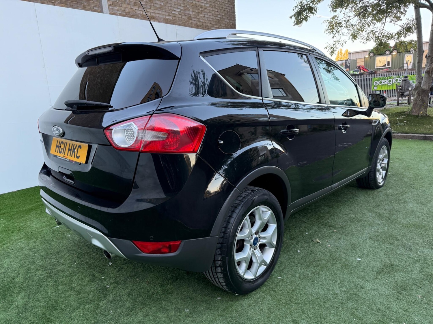 Used Ford Kuga 2011 for sale - 76189017: Photo 6