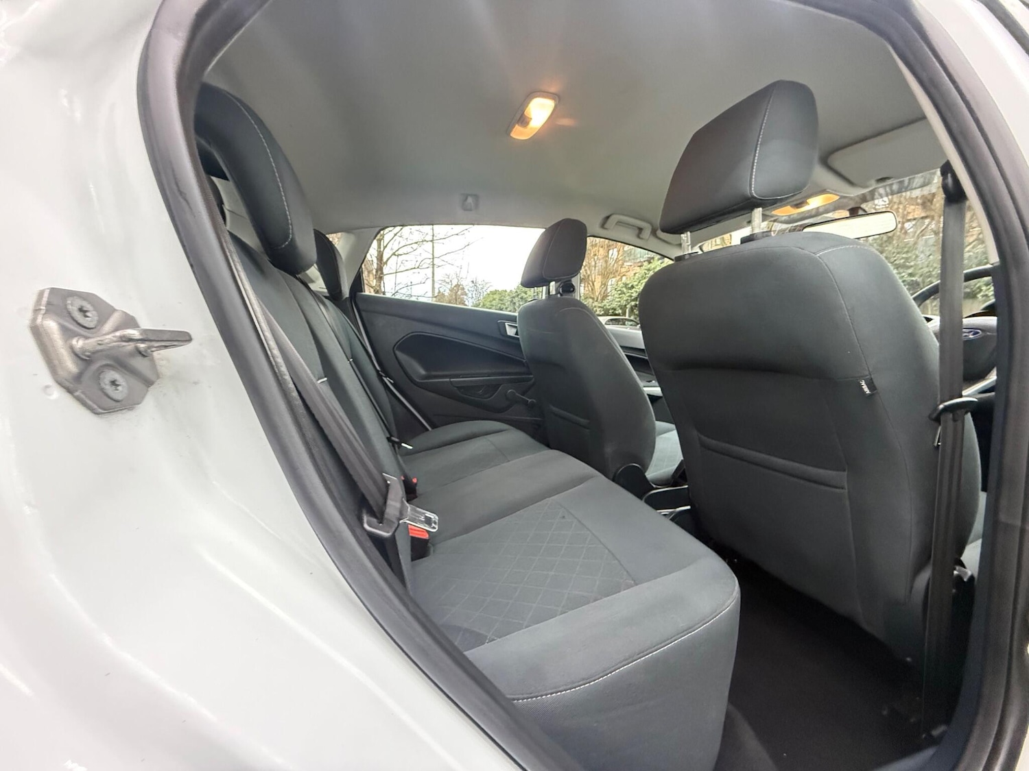 Used Ford Fiesta 2012 for sale - 77331132: Photo 18