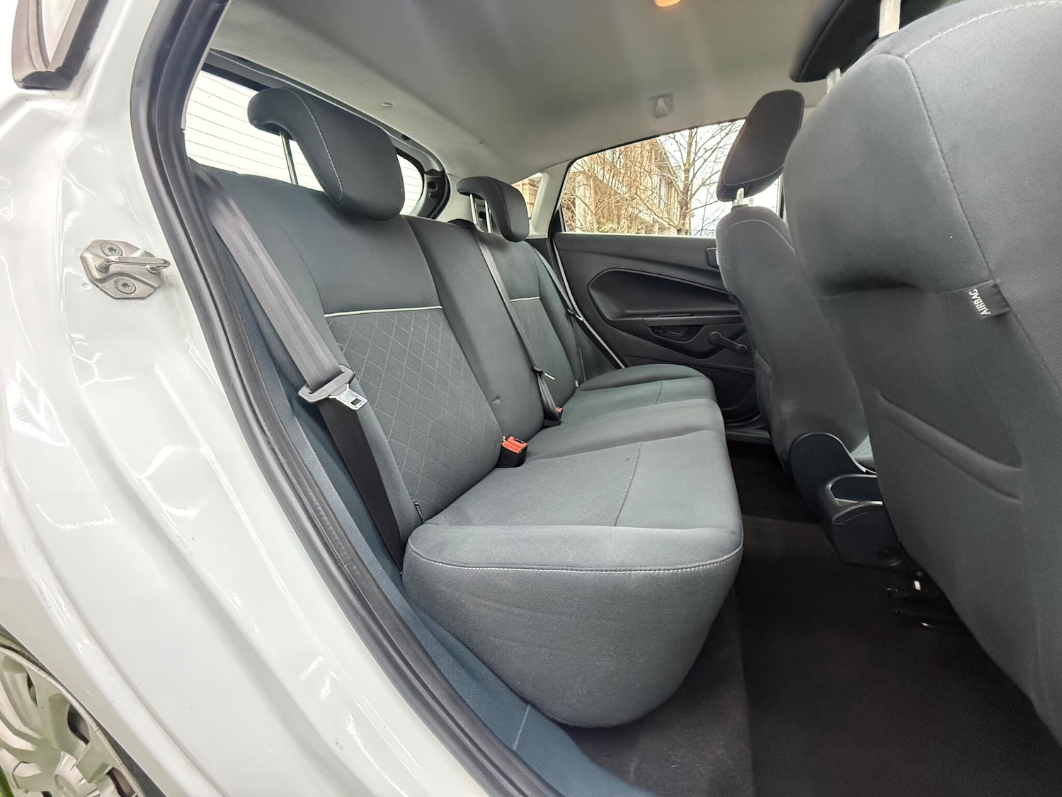 Used Ford Fiesta 2012 for sale - 77331132: Photo 19