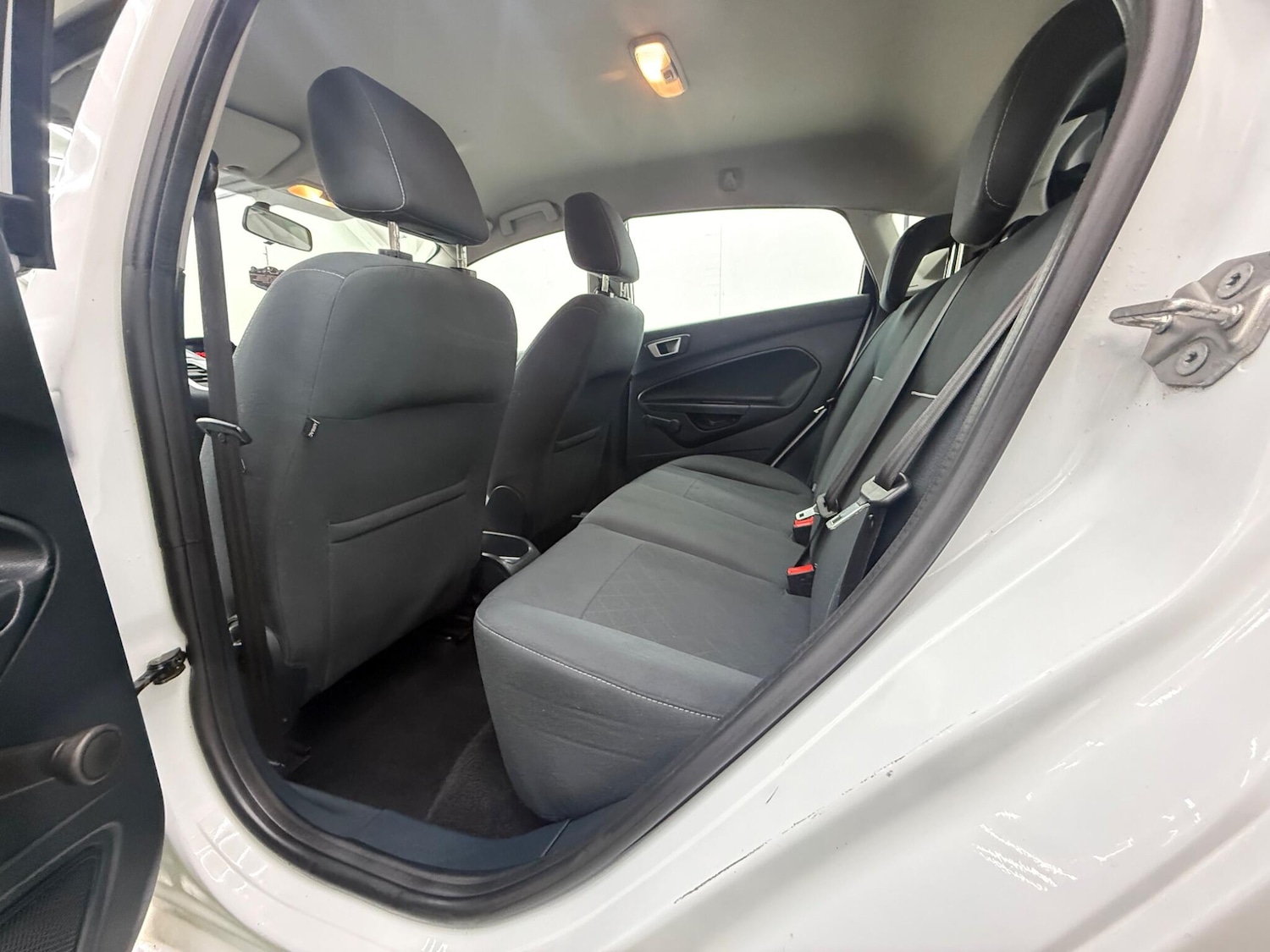 Used Ford Fiesta 2012 for sale - 77331132: Photo 22