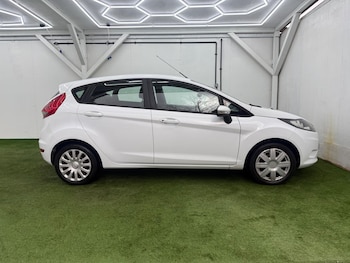 Used Ford Fiesta 2012 for sale - 77331132: Photo