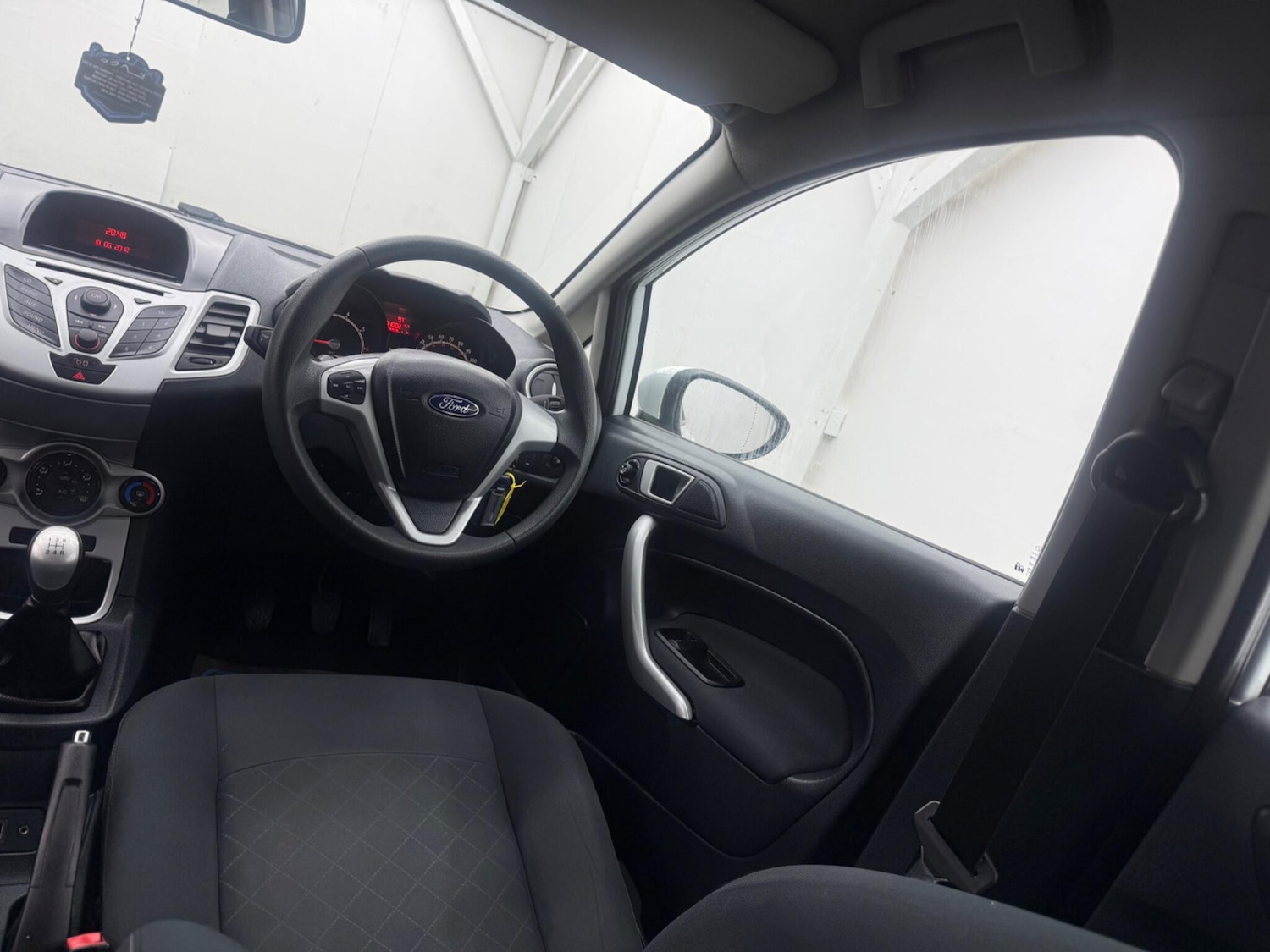 Used Ford Fiesta 2012 for sale - 77331132: Photo 37