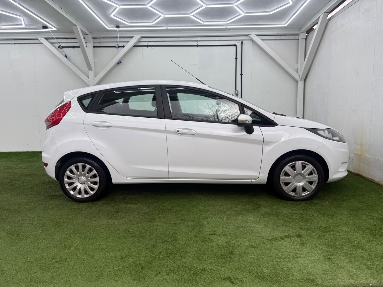 Used Ford Fiesta 2012 for sale - 77331132: Photo 5