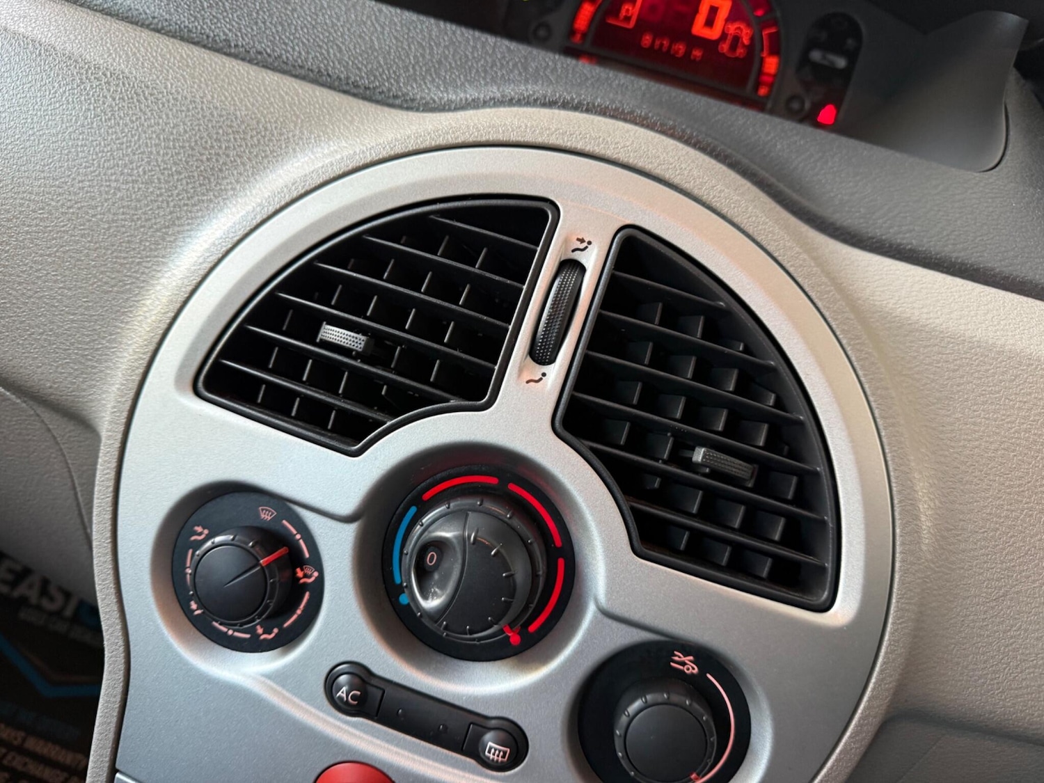 Used Renault Modus 2005 for sale - 77020982: Photo 43