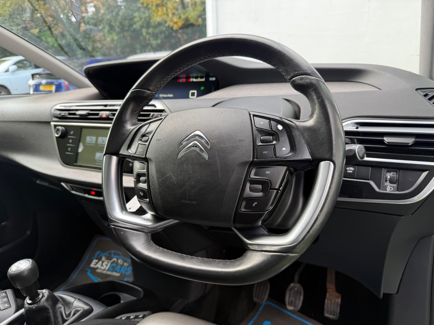 Used Citroen C4 Picasso 2014 for sale - 76337820: Photo 2