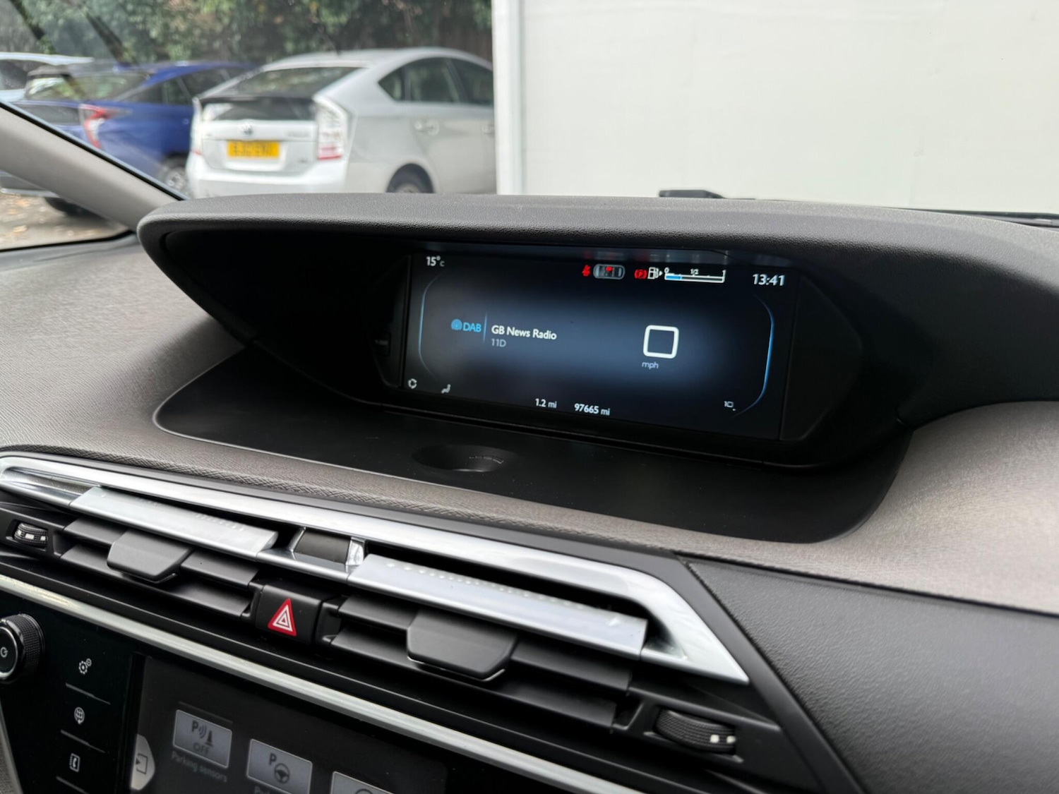 Used Citroen C4 Picasso 2014 for sale - 76337820: Photo 32