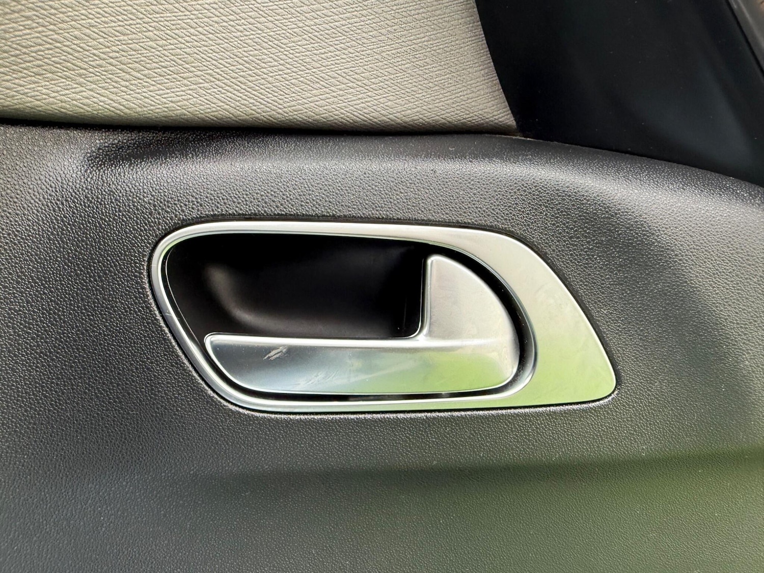 Used Citroen C4 Picasso 2014 for sale - 76337820: Photo 40