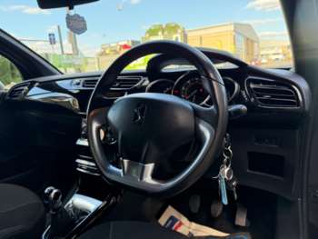 Used DS Automobiles DS 3 2015 for sale - 75050600: Photo