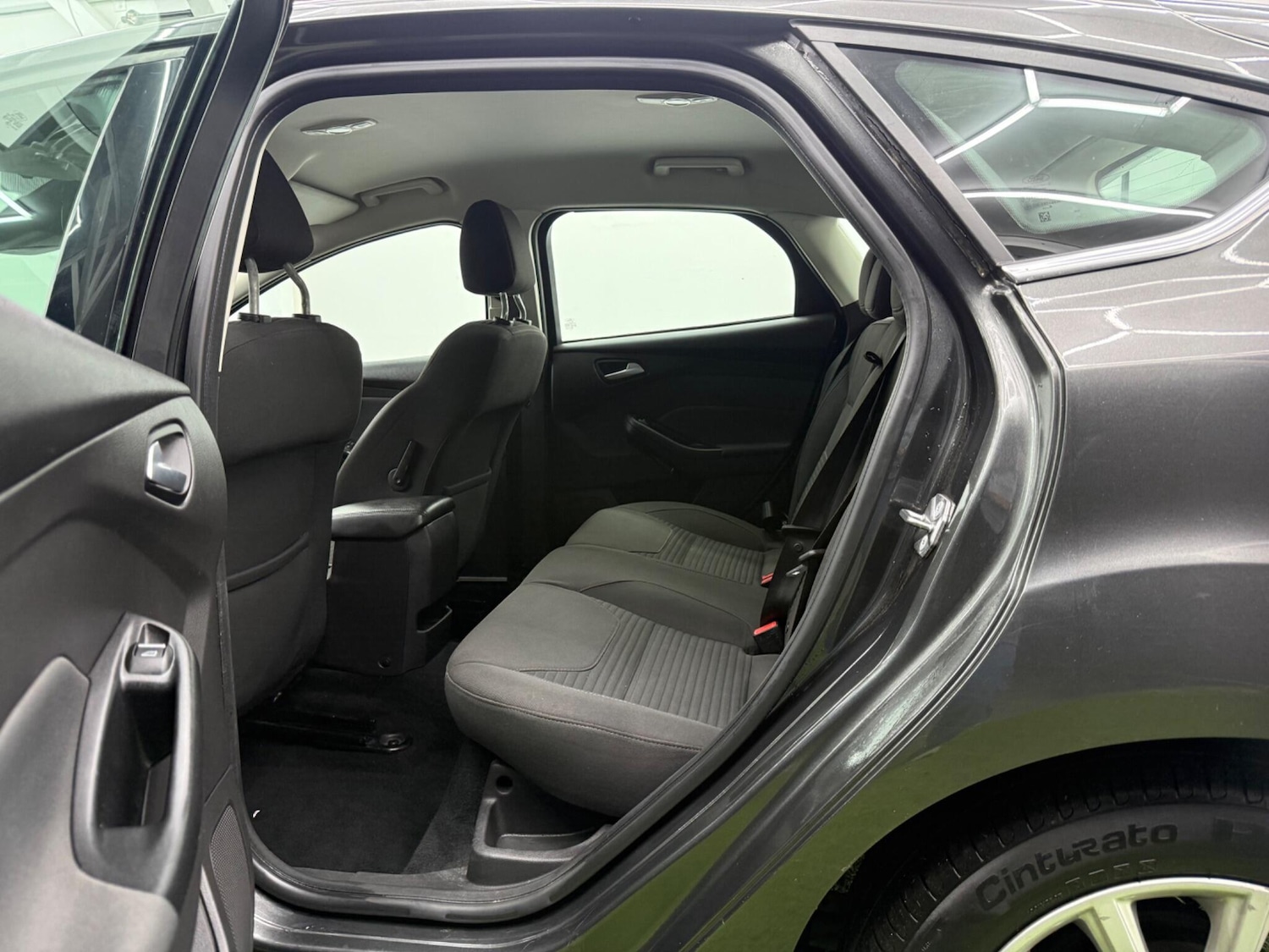 Used Ford Focus 2015 for sale - 77130677: Photo 22