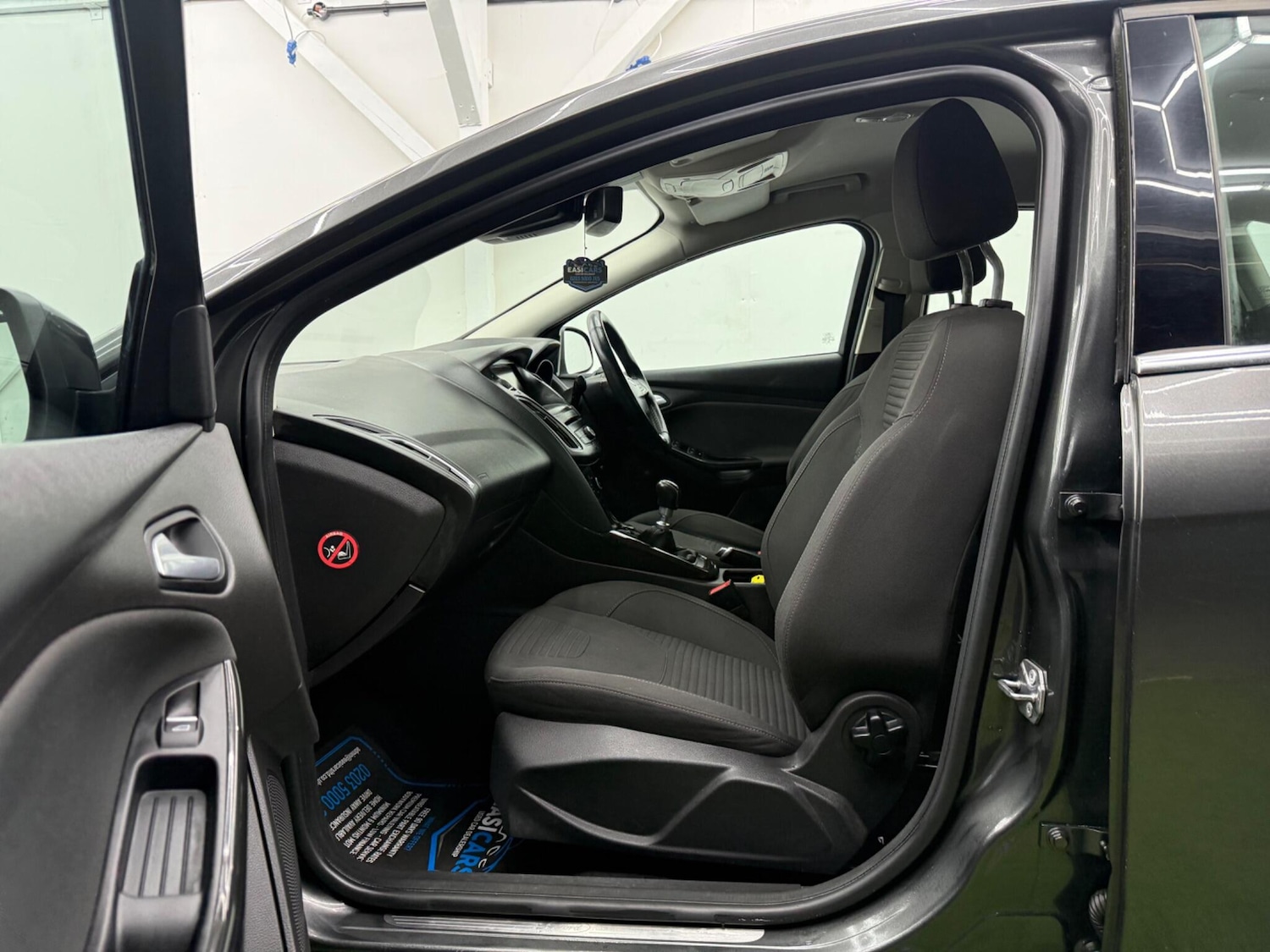 Used Ford Focus 2015 for sale - 77130677: Photo 25