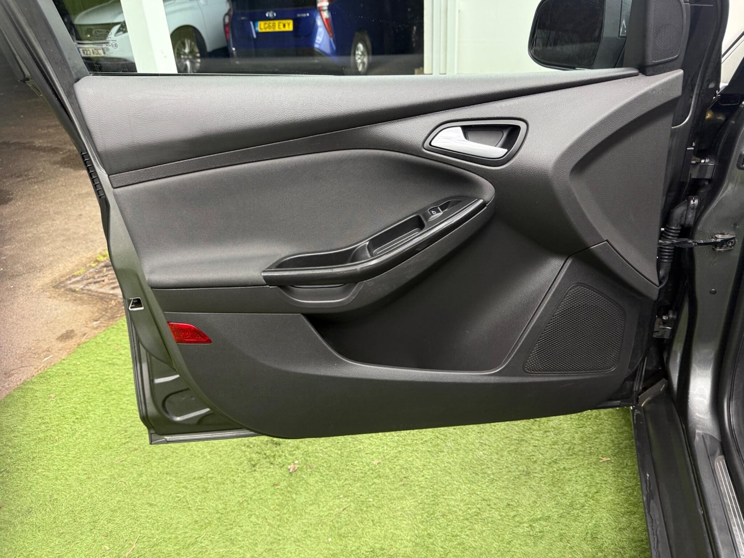 Used Ford Focus 2015 for sale - 77130677: Photo 27