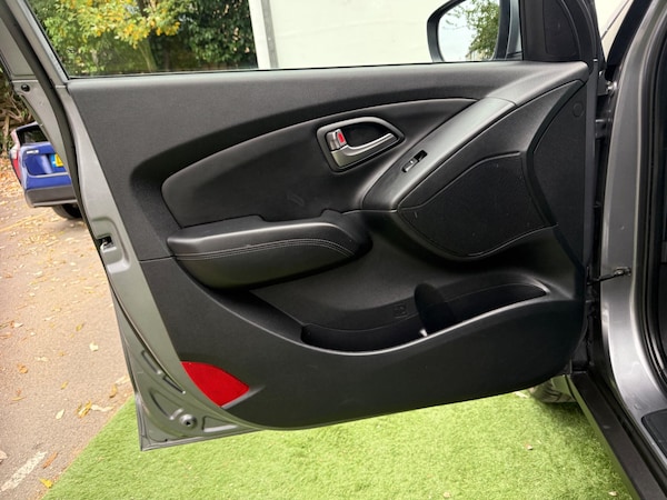 Used Hyundai Ix35 2014 for sale - 76270472: Photo 25